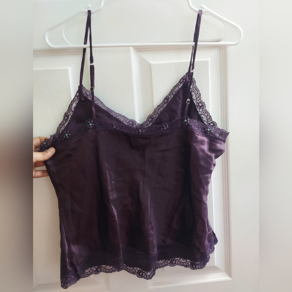 Intimate Tank Top - Picture 3 of 4
